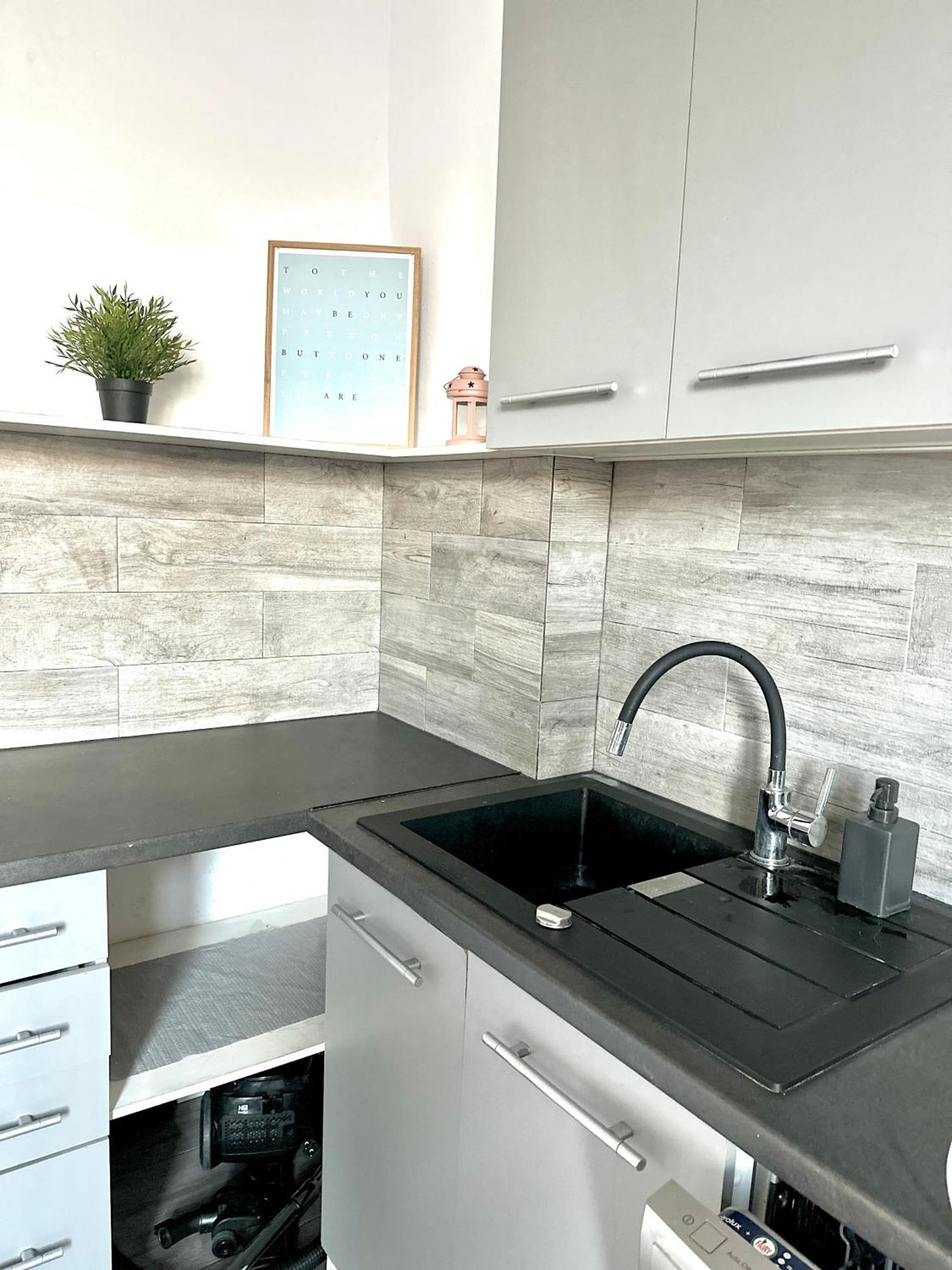 Old Town Elegance Retreat Appartement *